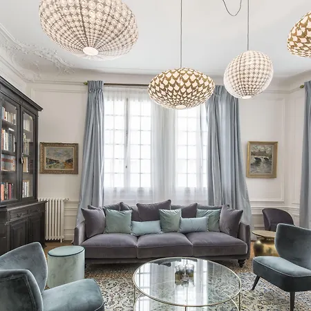 Sourire Boutique Particulier Bed & Breakfast 4*